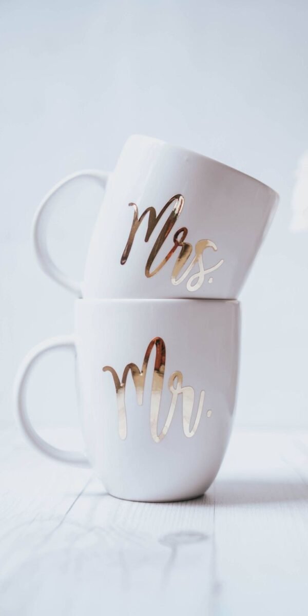 Mr. Mrs. Mug Set