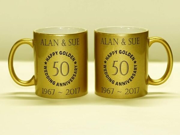 Personalised Golden Mugs with a glossy finish, customizable with names, messages, or logos – Corps Gift